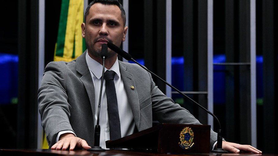 Cleitinho lidera com 38% em Minas Gerais; aprovação do governo chega a 62% Cleitinho lidera com 38% em Minas Gerais; aprovação do governo chega a 62%