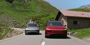 Trump desmonta política de elétricos e promete carros baratos