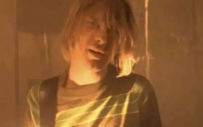 Guitarra usada por Kurt Cobain em “Smells Like Teen Spirit” vai a leilão
