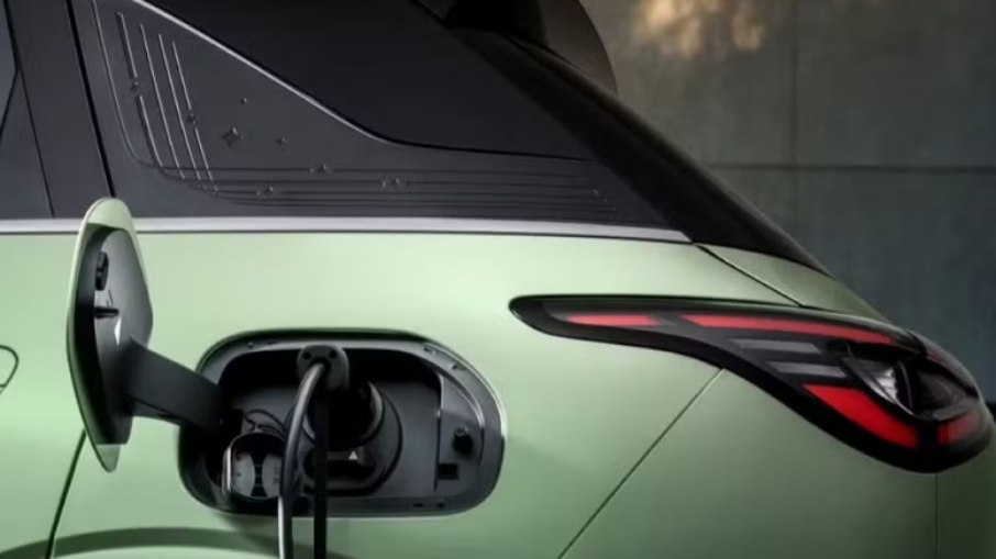 Geely usa Inteligência Artificial para monitorar carga de seus veículos Geely usa Inteligência Artificial para monitorar carga de seus veículos