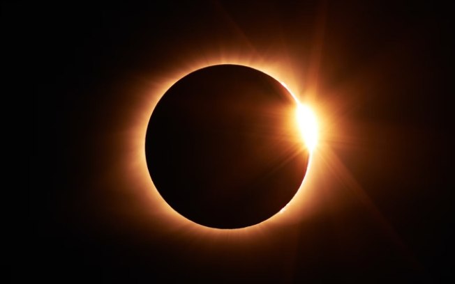 Tecnologia permite deficientes visuais ouvirem eclipses