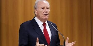 Lewandowski viaja hoje ao RJ para reunião com Cláudio Castro