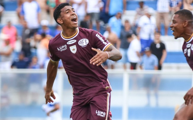 Fluminense recebe oferta de clube da MLS por John Kennedy