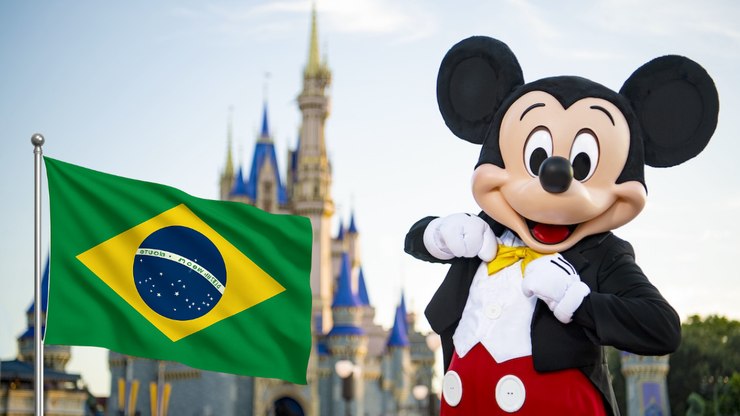 A%20Disney%20N%C3%83O%20vai%20abrir%20um%20parque%20em%20Curitiba%20neste%20Natal