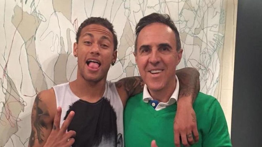 Neymar teve a carreira agenciada por Wagner Ribeiro 