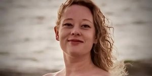 Estados Unidos: mulher morre após ser baleada por agente do ICE