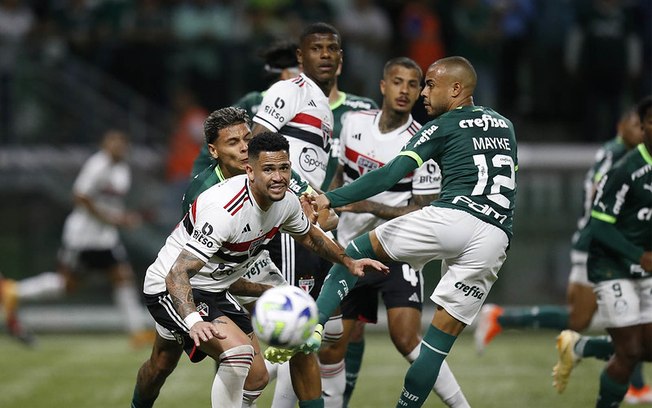 Em frangalhos, Palmeiras vai ao sul buscar ‘ressurreição’