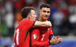 Cristiano Ronaldo lamenta trágica morte de Diogo Jota