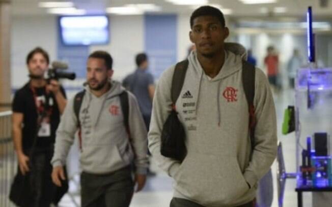 Hugo faz outra atuação segura e Paulo Sousa reforça confiança no jovem goleiro do Flamengo