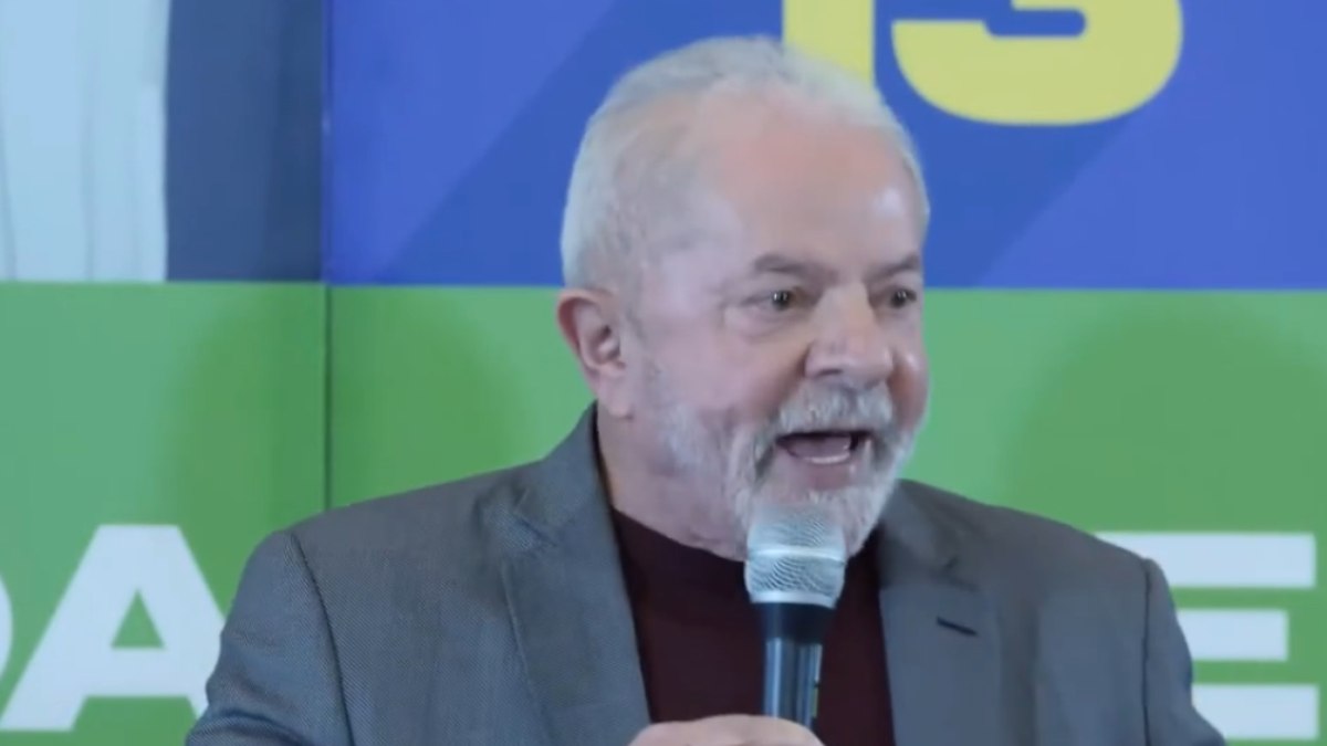 Lula comentou sobre Bolsonaro se dizer 'imbrochável'