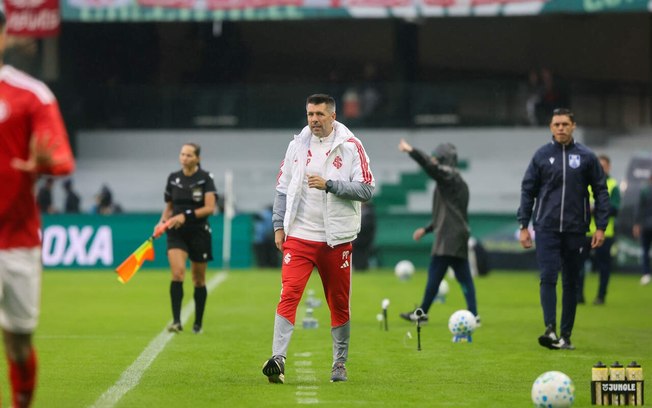 Colorado entra em campo para enfrentar o Grêmio pela decisão das quartas de final da Copa do Brasil