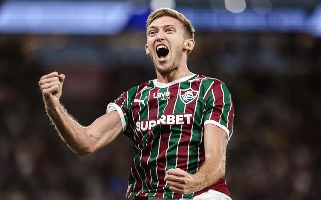 Castillo pode receber a primeira chance com Marcão no Fluminense Castillo pode receber a primeira chance com Marcão no Fluminense