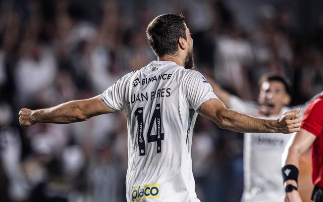 Santos faz gol no fim, vence Mirassol e assume a liderança da Serie B