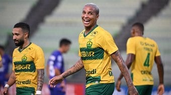 Gigante paulista tem interesse em Deyverson, ex-Palmeiras