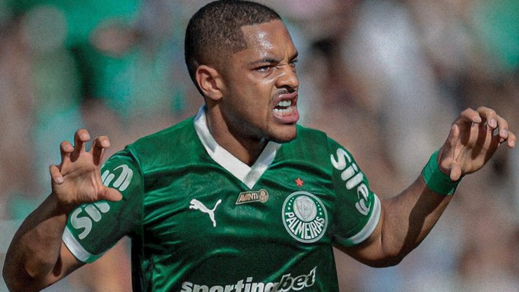 PVC critica anúncio de Vitor Roque feito pelo Palmeiras