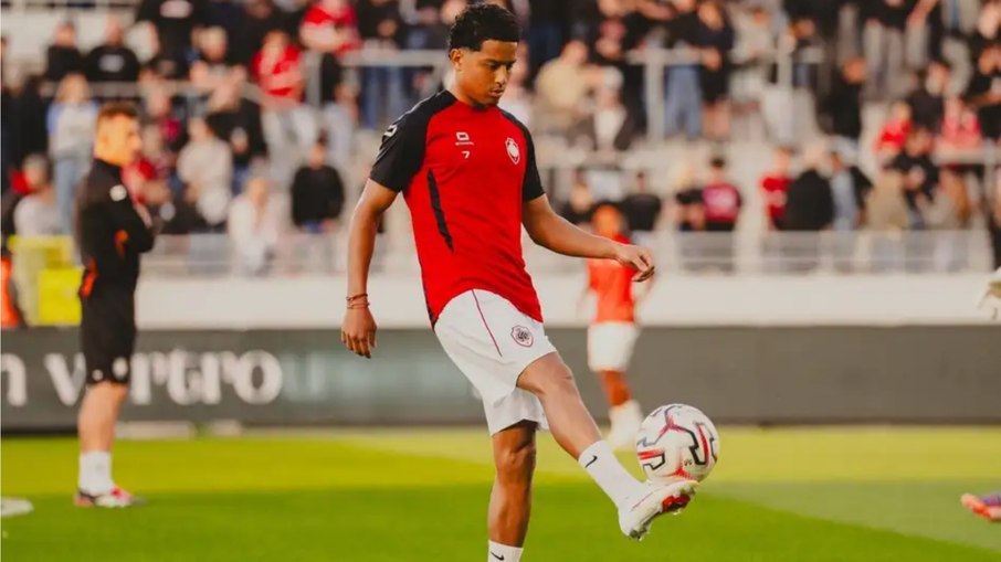 Anthony Valencia