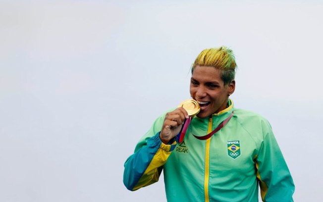 Ana Marcela Cunha é confirmada como embaixadora dos Jogos da Juventude Ana Marcela Cunha é confirmada como embaixadora dos Jogos da Juventude