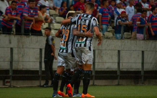 Ceará vence Clássico-Rei e afunda Fortaleza na zona de rebaixamento do Brasileirão