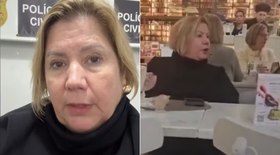 Poliana Rocha usa biquíni neon e surpreende