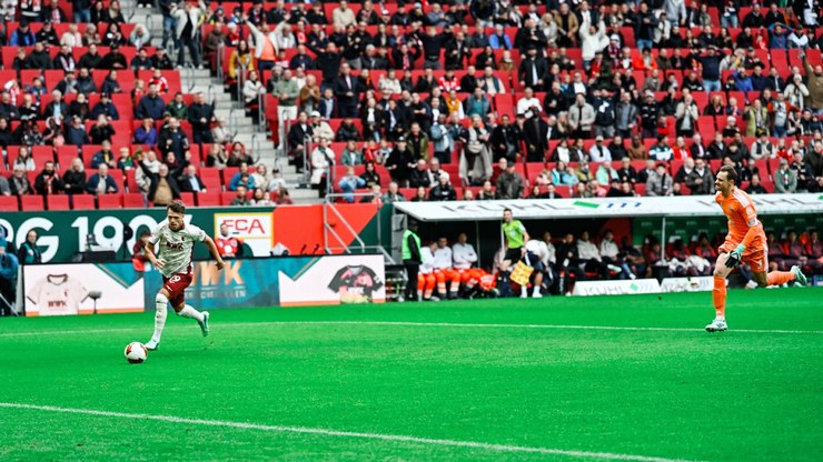 Neuer%20falha%20e%20Bayern%20sofre%20gol%20mais%20r%C3%A1pido%20da%20Bundesliga