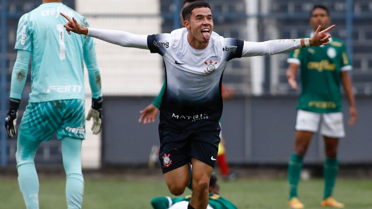 Atacante Kauã, grande promessa da base do Corinthians