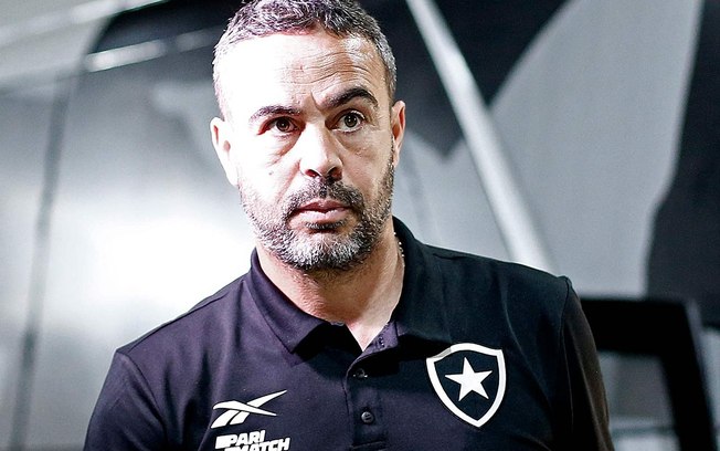 Artur Jorge ficou satisfeito com o desempenho do Botafogo 