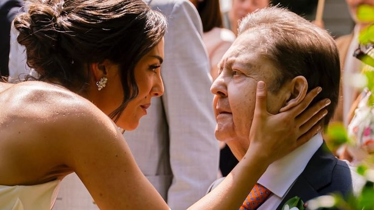 Faust%C3%A3o%20reaparece%20em%20casamento%20da%20filha%20ap%C3%B3s%20transplantes