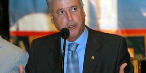 Deputado aciona STF para obrigar instauração da CPI Master