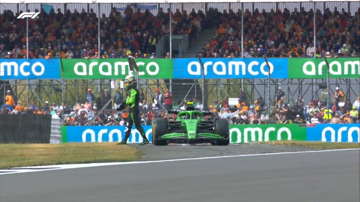 Fórmula 1: Bortoleto roda, bate e deixa o GP da Inglaterra