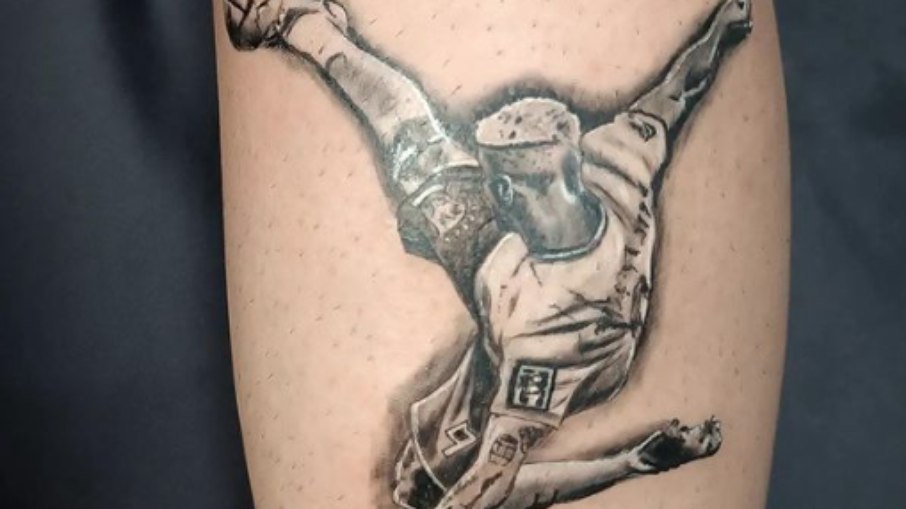 Richarlison compartilhou a foto da tatuagem em seu perfil do Instagram