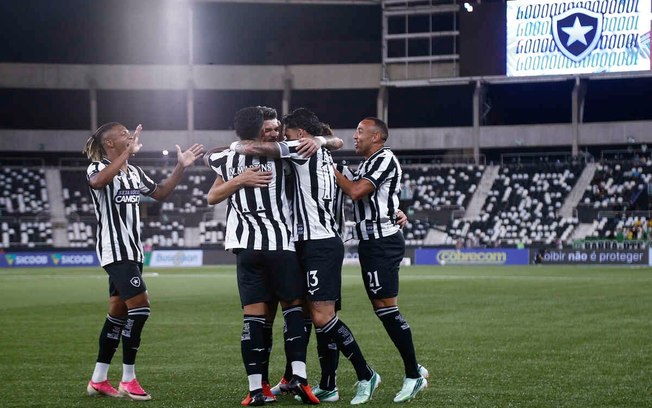 Tite em ação no comando do Botafogo no Brasileirão Tite em ação no comando do Botafogo no Brasileirão