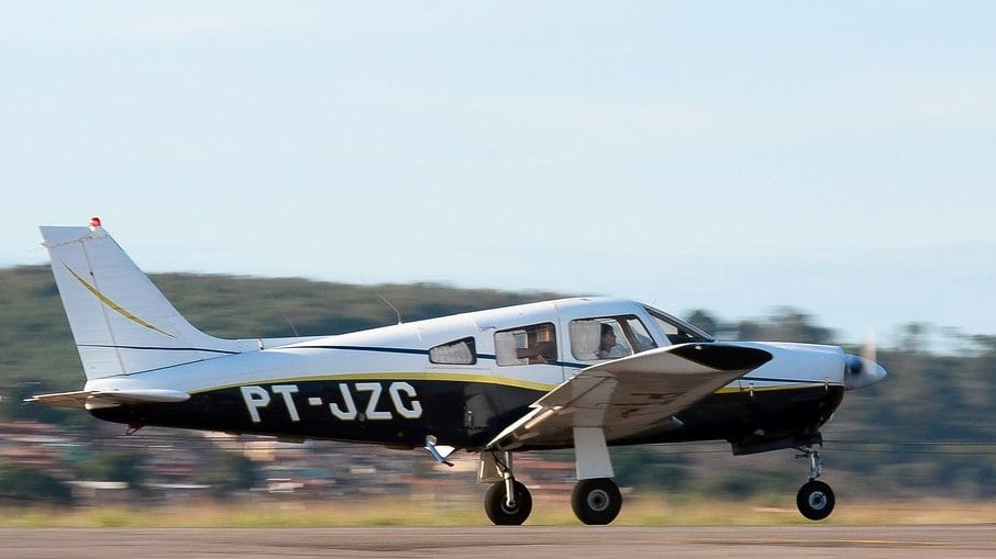 Avião monomotor do modelo Piper Arrow está desaparecido no Paraná