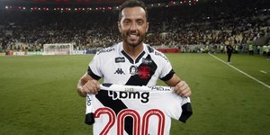 Botafogo-SP sai na frente do Palmeiras em confronto no Paulistão