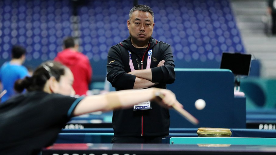 Após título de Calderano, Liu Guoliang, chefe do tênis de mesa chinês, renuncia Após título de Calderano, Liu Guoliang, chefe do tênis de mesa chinês, renuncia