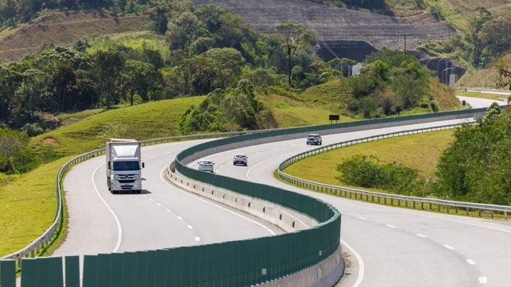 Recesso de Carnaval aumenta movimento nas rodovias do Sul do país