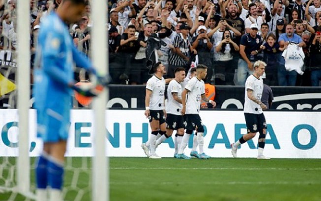 Corinthians recebe pior visitante do Brasileirão na tentativa de fechar o turno sem perder na Arena