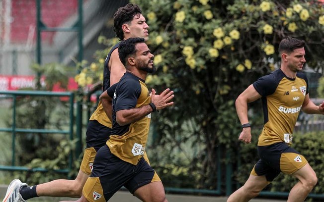 Calleri volta ao campo e aumenta as opções para o ataque tricolor