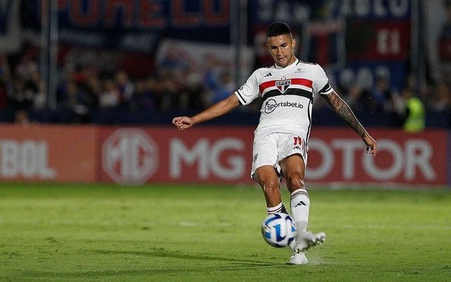 Rodrigo Nestor deve voltar ao São Paulo na Libertadores