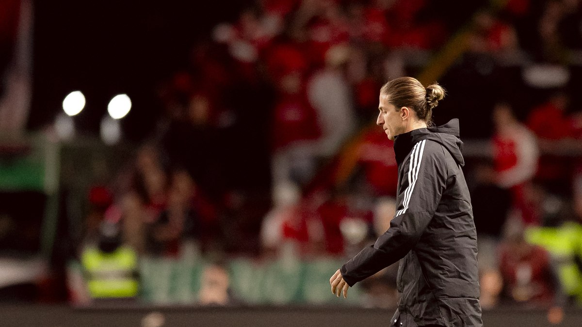 Filipe Luís em jogo do Flamengo contra o Internacional Filipe Luís em jogo do Flamengo contra o Internacional