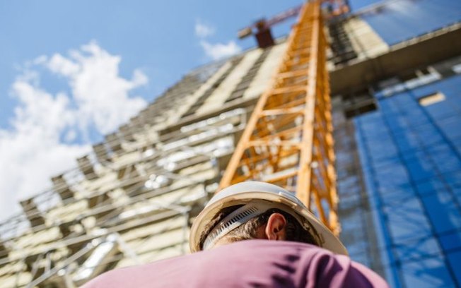 Setor de máquinas e equipamentos cresce em março