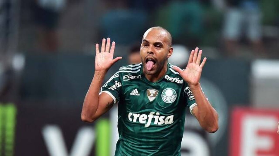 Alecsandro em passagem pelo Palmeiras