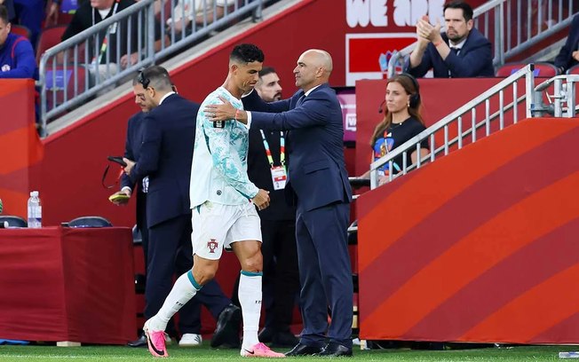 Holanda negocia com Roberto Martínez para substituir Koeman Holanda negocia com Roberto Martínez para substituir Koeman