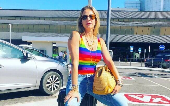 Luana Piovani embarcando para Ibiza, na Espanha