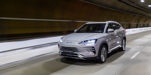 BYD lidera investimento das montadoras em TV no Brasil