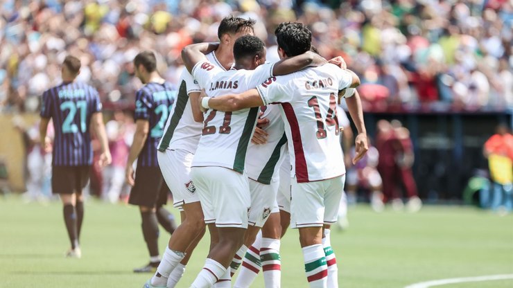 Web%20vai%20a%20loucura%20com%20vit%C3%B3ria%20gigante%20do%20Fluminense