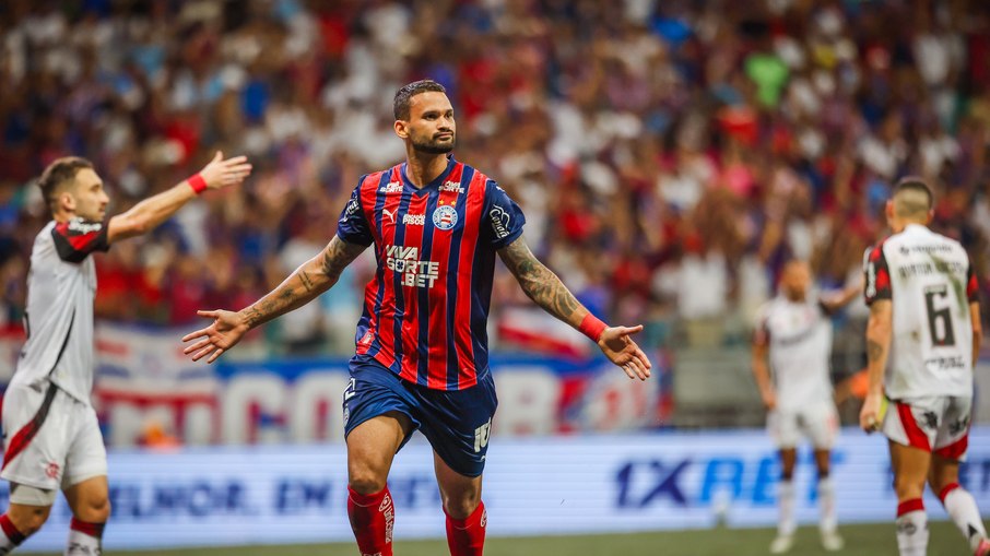 William José marcou o gol do Bahia contra o Flamengo William José marcou o gol do Bahia contra o Flamengo