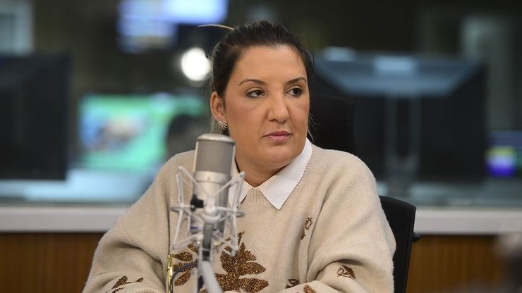 Coordenadora de Flávio saca a arma contra o Bolsa Família
