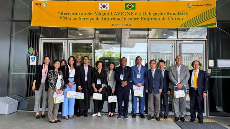 Emprega%20Brasil%3A%20veja%20como%20funcionar%C3%A1%20parceria%20com%20Coreia%20do%20Sul