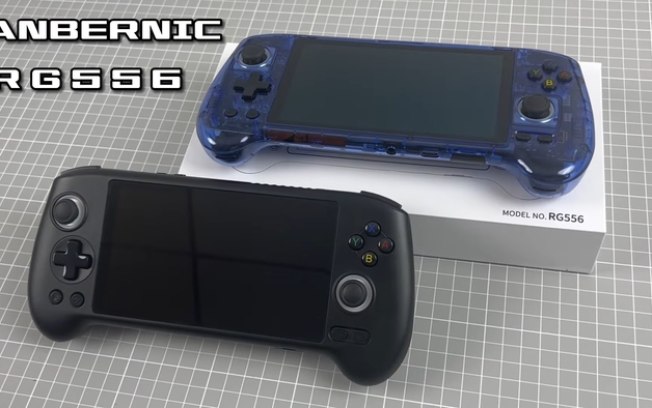 Anbernic RG556 tem emulador de PS2 e tela OLED Full HD
