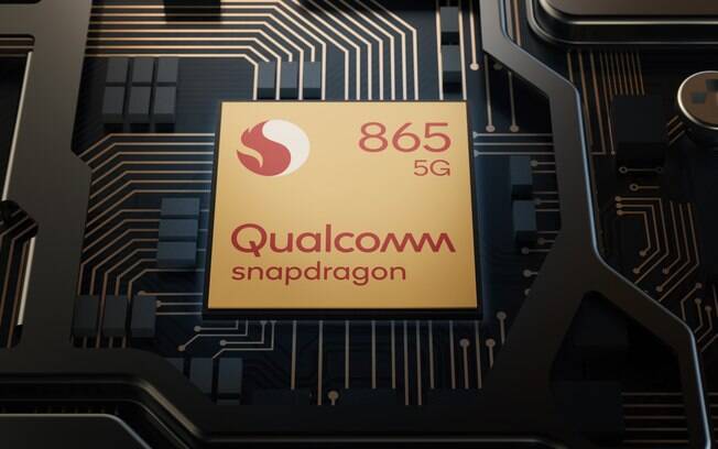 O processador do Motorola Edge+ é o Snapdragon 865